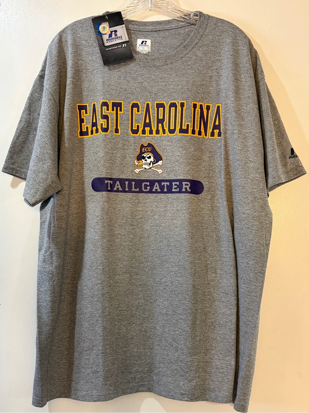 Russell Athletic East Carolina Pirates Tailgater T-Shirt Mens Size XL NWT